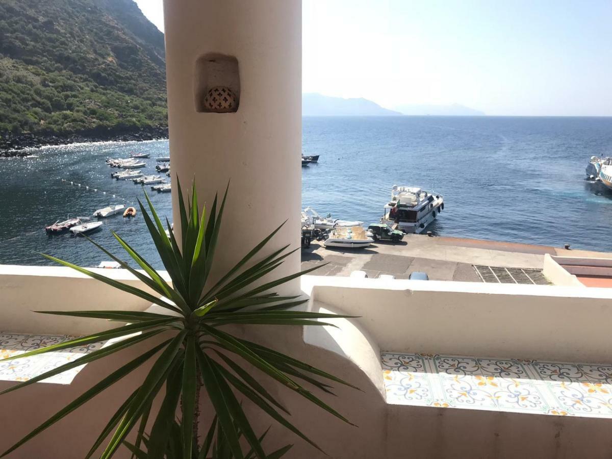 Albergo Seaside 레니 외부 사진